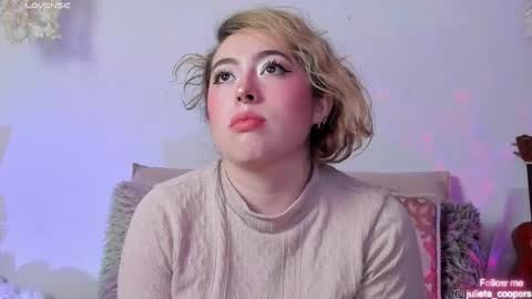 Juli  online show from March 17, 4:06 am