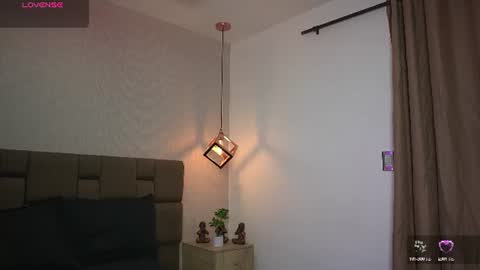 julieth_rojas online show from July 15, 4:29 am