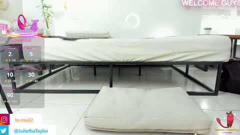 Julietha online show from September 27, 4:17 am