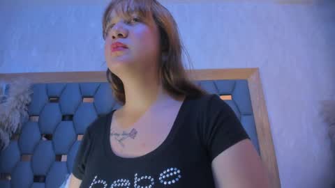 juliette_pretty_ online show from April 7, 7:03 pm