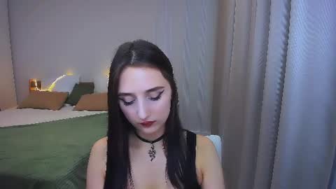 juliettemonli online show from June 13, 7:12 pm