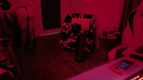 Snapshot of juliettetoken chatting on March 28, 4:12 am Goddess Endigo online show from March 28, 4:12 am