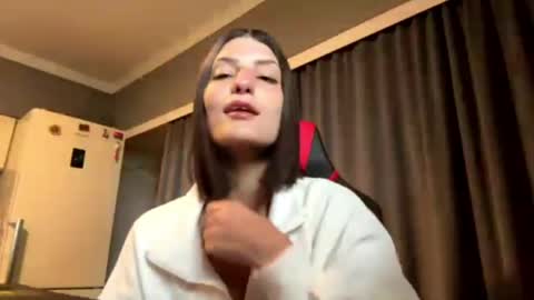 Michelle online show from June 1, 12:40 pm