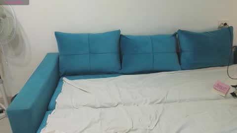 july_kane online show from February 10, 7:01 am