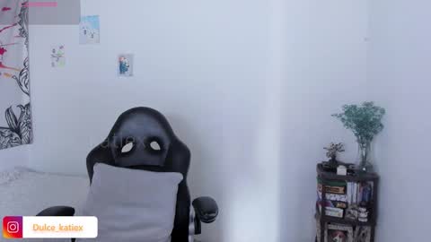 Sofia online show from March 27, 3:12 pm