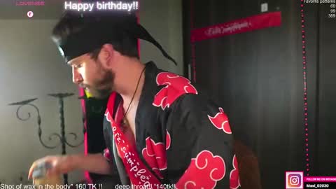 Maxi online show from December 2, 10:05 pm