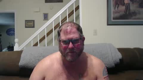 Snapshot of justaguyandnaked chatting on May 6, 7:19 pm justaguyandnaked online show from May 6, 7:19 pm