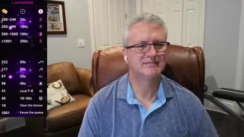 Michael online show from October 29, 11:17 pm