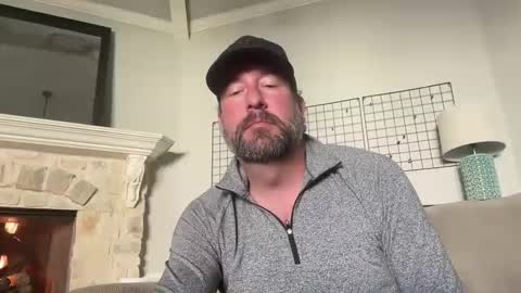 Snapshot of justfitnfun chatting on January 6, 8:18 pm justfitnfun online show from January 6, 8:18 pm