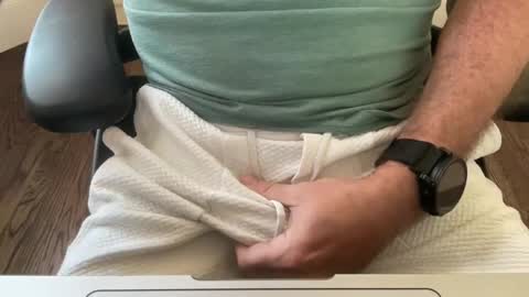 Snapshot of justfitnfun chatting on September 30, 3:39 pm justfitnfun online show from September 30, 3:39 pm