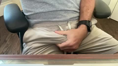 Snapshot of justfitnfun chatting on October 8, 4:04 pm justfitnfun online show from October 8, 4:04 pm