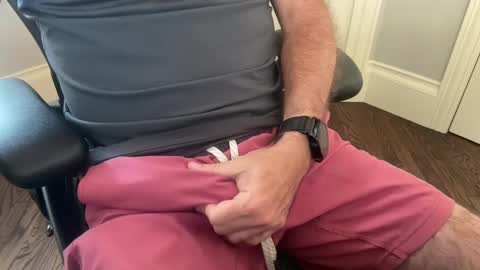 Snapshot of justfitnfun chatting on October 9, 2:48 pm justfitnfun online show from October 9, 2:48 pm