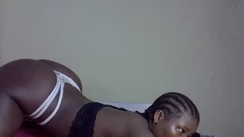 Snapshot of justforyou2030 chatting on February 19, 2:07 am justforyou2030 online show from February 19, 2:07 am