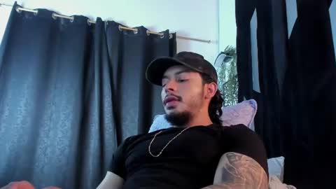 Justin White online show from June 27, 4:50 am