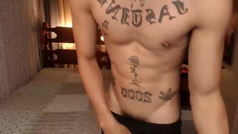 justine_hunk online show from January 15, 8:41 am