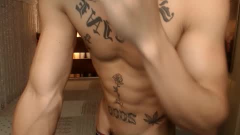 justine_hunk online show from March 30, 4:13 am