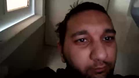 justingodla20 online show from January 7, 9:45 am