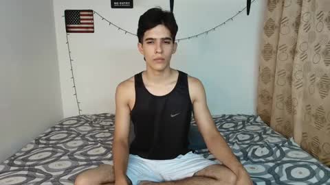 justinsinner1 online show from February 4, 9:31 pm