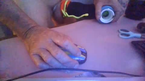 justintyme911128278 online show from July 25, 7:00 pm
