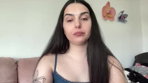 Jess online show from April 18, 10:54 pm