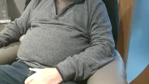 Snapshot of justpleased2behere chatting on February 2, 12:48 pm here to Have Fun online show from February 2, 12:48 pm