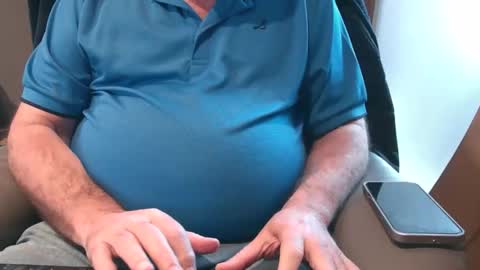 Snapshot of justpleased2behere chatting on March 13, 1:40 pm here to Have Fun online show from March 13, 1:40 pm