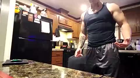 justus0624 online show from October 2, 1:23 am