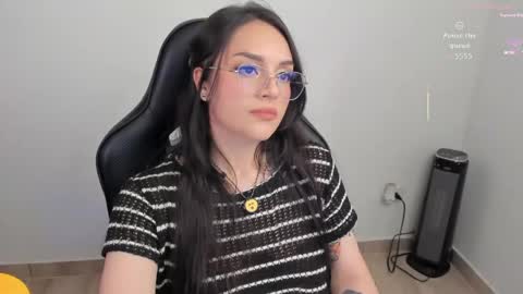 jxssicax online show from May 13, 1:25 am