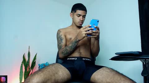 Snapshot of k_florez chatting on February 10, 9:02 am k_florez online show from February 10, 9:02 am