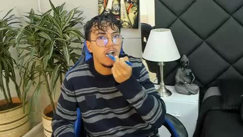 kai_storn online show from April 16, 11:11 am