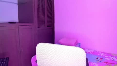 kaiahlive online show from January 17, 7:06 pm