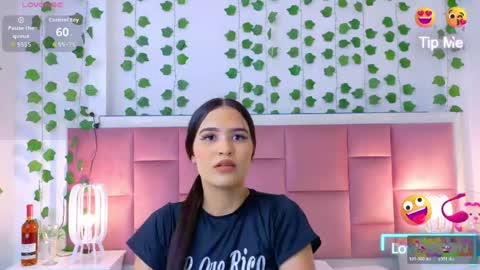 kelly online show from April 16, 11:22 am