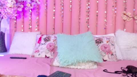 kailye Jones online show from December 27, 2:04 am