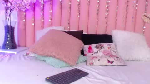 kailye Jones online show from January 18, 11:00 pm