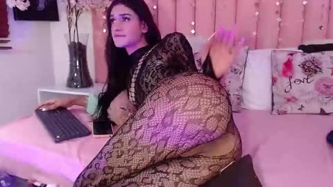 kailye Jones online show from January 30, 5:30 am