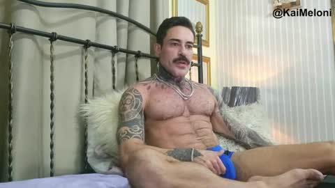 Snapshot of kairos_xx chatting on June 15, 12:35 am Kairos Meucci online show from June 15, 12:35 am