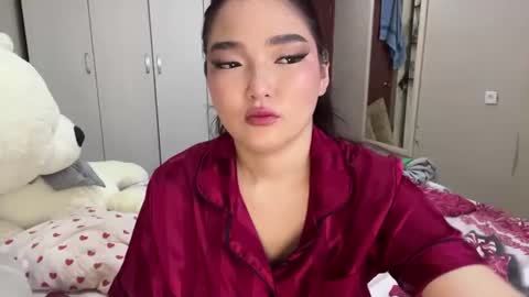 Sakura online show from August 2, 1:09 pm