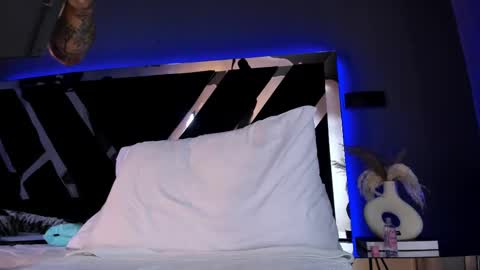 Kale online show from February 9, 2:28 am