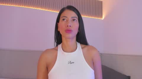 Carolina   online show from January 17, 1:27 pm