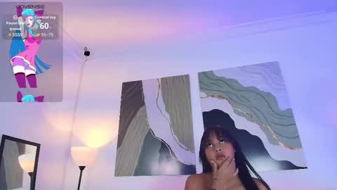 Snapshot of kami_skye chatting on February 3, 12:21 pm kami online show from February 3, 12:21 pm