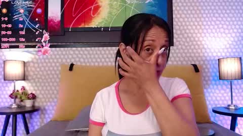 Kami online show from January 8, 8:11 pm