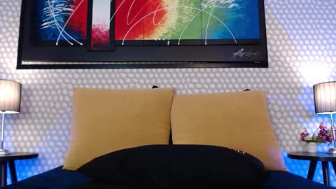 Kami online show from March 20, 8:35 pm