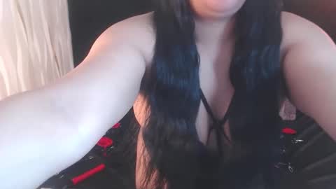 kamylabiker online show from April 15, 3:35 am