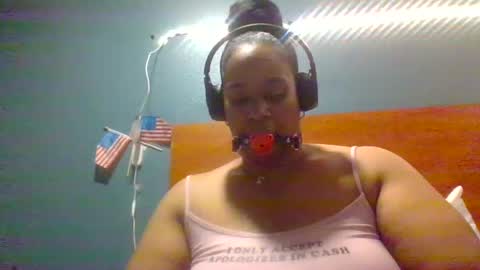 kandii Kissed online show from July 10, 11:46 am