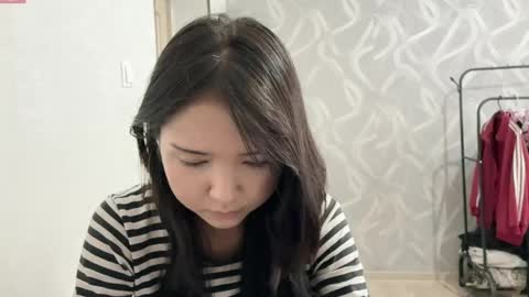 Lily online show from May 26, 9:16 am