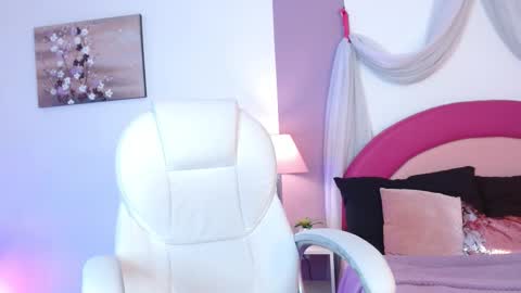 kaoryy_1 online show from March 13, 11:50 am