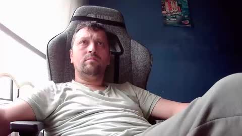 karasimsek54 online show from May 1, 7:24 am
