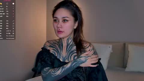 karenhotflirt online show from July 18, 4:33 pm