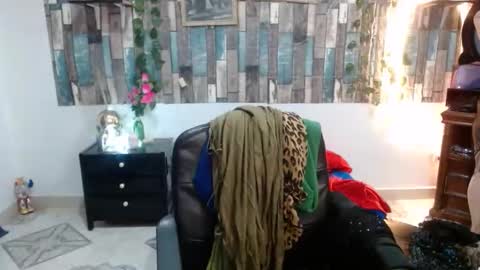 karima_sarabe online show from February 6, 9:18 pm