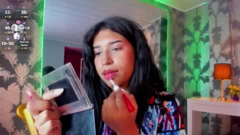 Snapshot of karin_ks chatting on February 4, 3:23 am Karina online show from February 4, 3:23 am